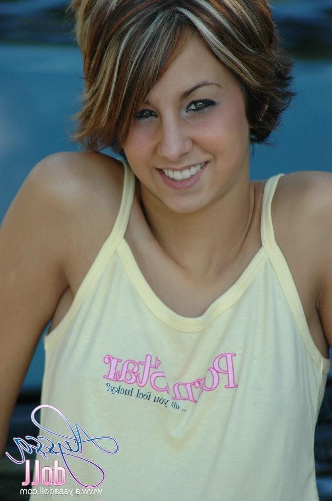 15P Shy teen shows us her pretty pink nipples