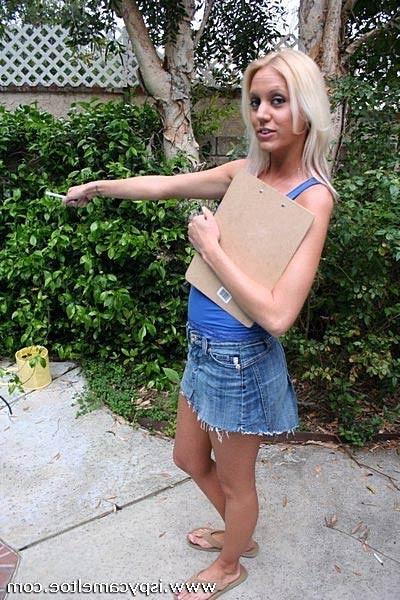 18P Tattooed blonde camel toe cutie gets hard cock slammed in her puffy lips