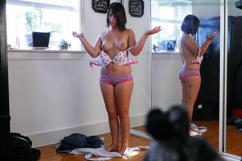 16P Caught Bare Ass and Bent Over on Hidden Camera in Dressing Room
