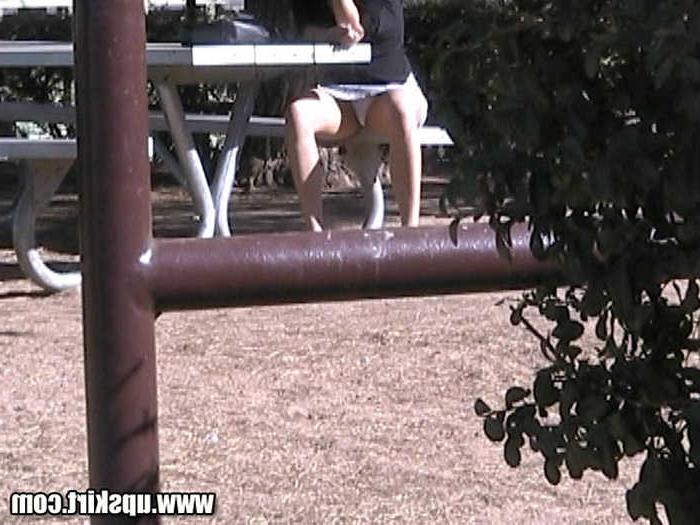 16P Sneaky Upskirt Crotch Shot Closeups Caught By Spy Cam in Park