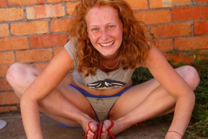 16P Ozzie Upskirt Redhead Big Hooters And Tight Panties