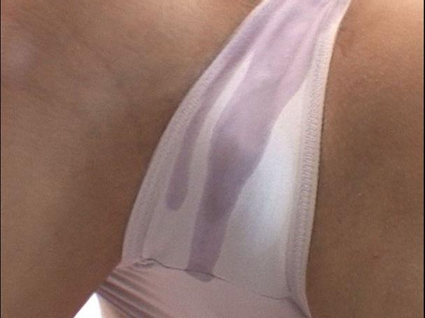 16P Taylor Rain shows her camel toe and fucks