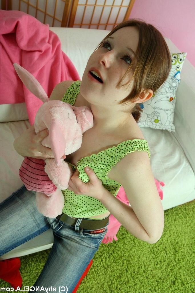 16P Shy teen topless