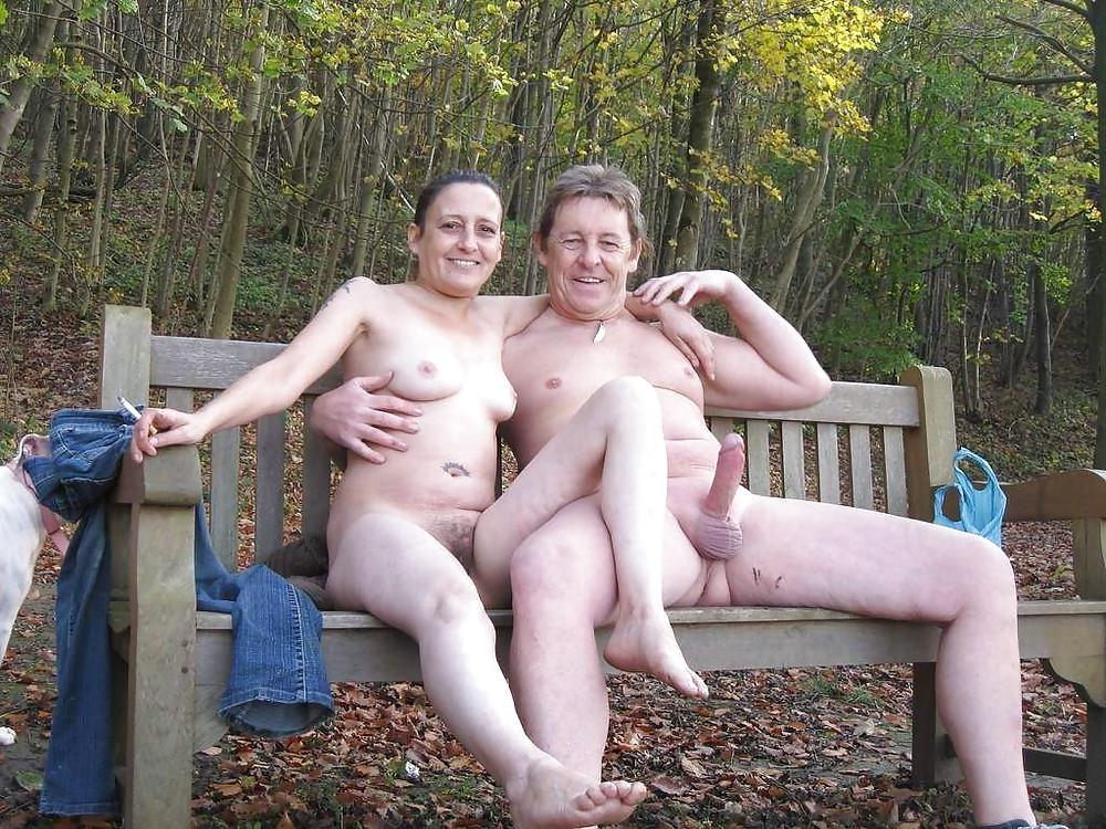 19P Naked couple 170.