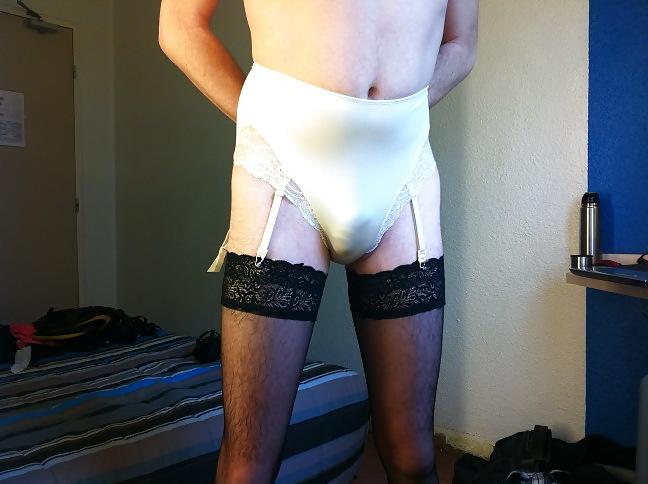 14P En tenue a l'hotel