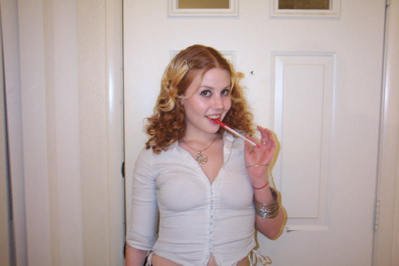 16P Natural redhead babe gagging on his cock