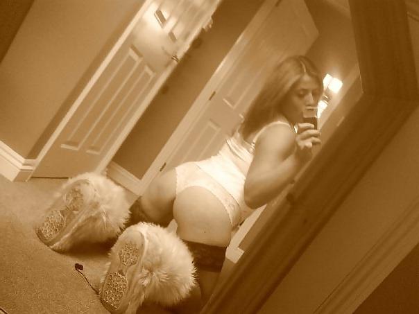 25P Is ur ex wife or ex gf in one of these pics? part 5