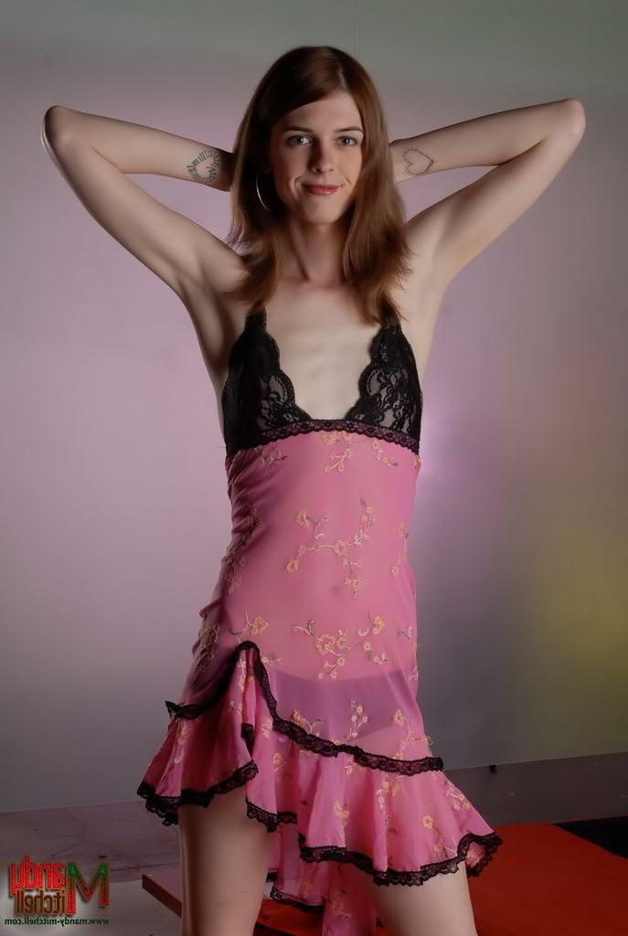 15P Seductive Mandy Mitchell in hot pink lingerie