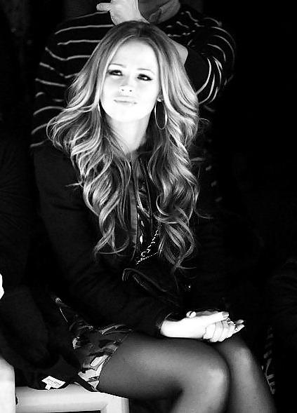 25P I can't stop wanking over Kimberley Walsh!
