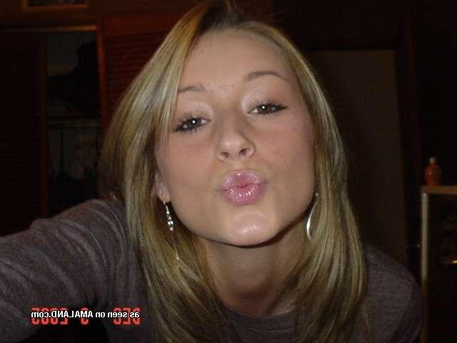 15P Mouth watering amateur 18 year old girlfriends