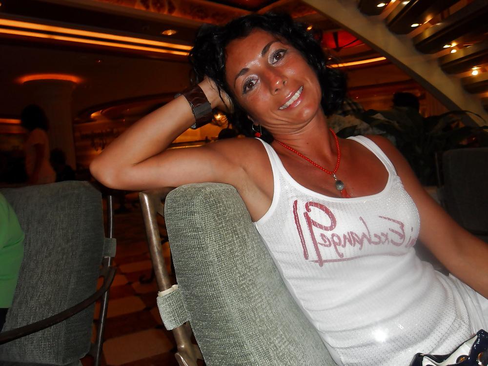24P My slutty mom