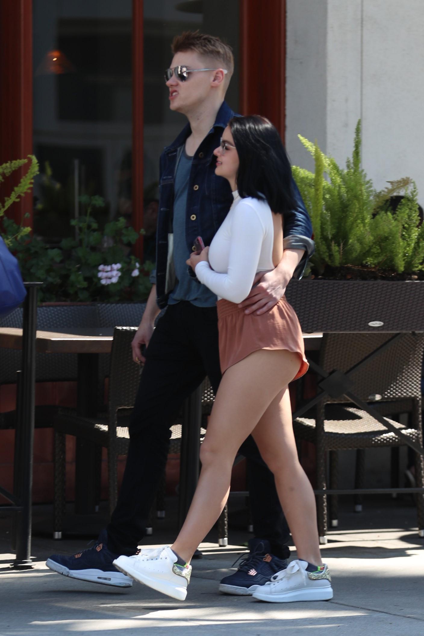 15P Ariel Winter Wearing The Tiniest Shorts Ever