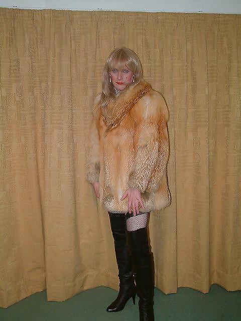 25P ...in fur...