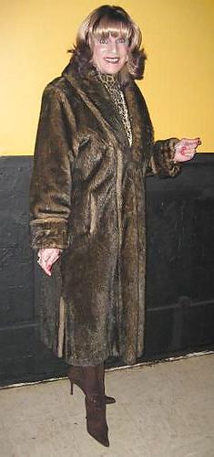 25P ...in fur...
