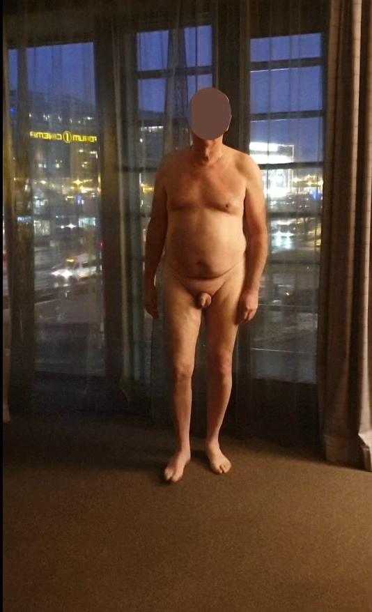 9P Video stills - Exposed in hotel 01