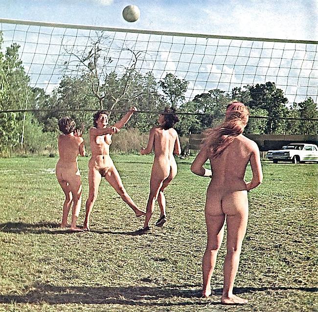 25P Fun Nudists