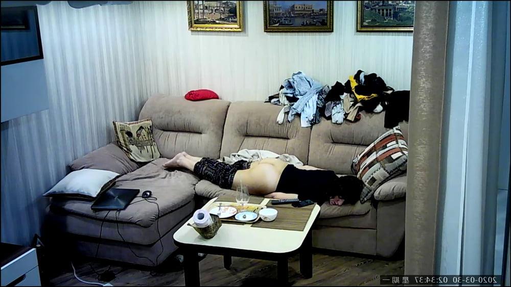 25P hidden cam amateur girl ip cam caught