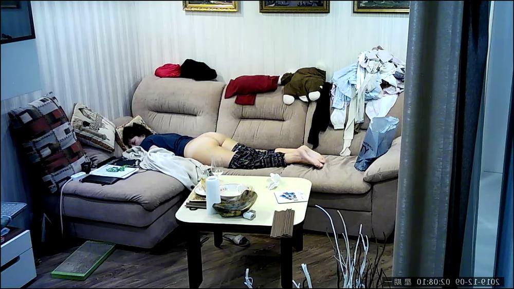 25P hidden cam amateur girl ip cam caught