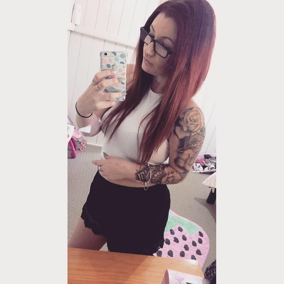 20P Australian Bitch's Tits EXPOSED!