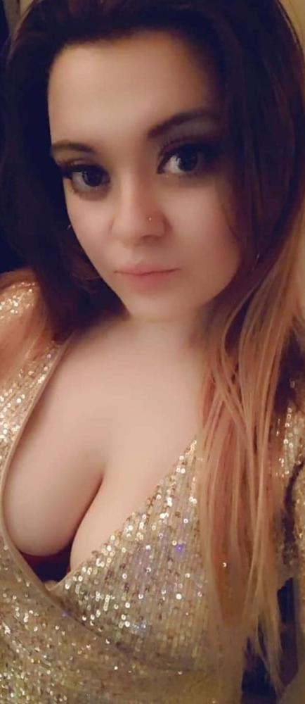 8P My virgin friend shes 18