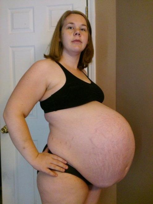 25P Huge Pregnant Belly and Boobs