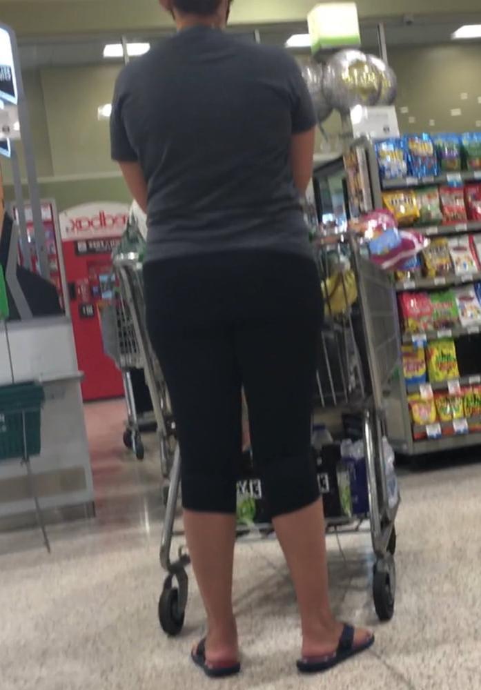 25P The PERFECT MILF Ass