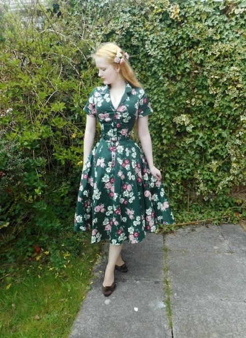22P 1950s Housewife
