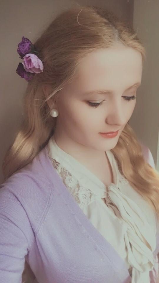 22P 1950s Housewife