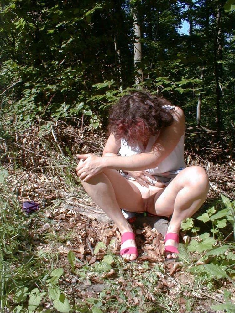 25P Mature German Nudist Couple