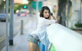 25P Asian in jean shorts