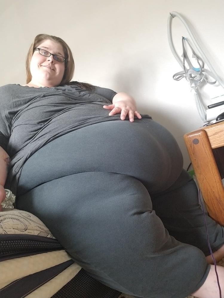 25P Belly To Knees 4