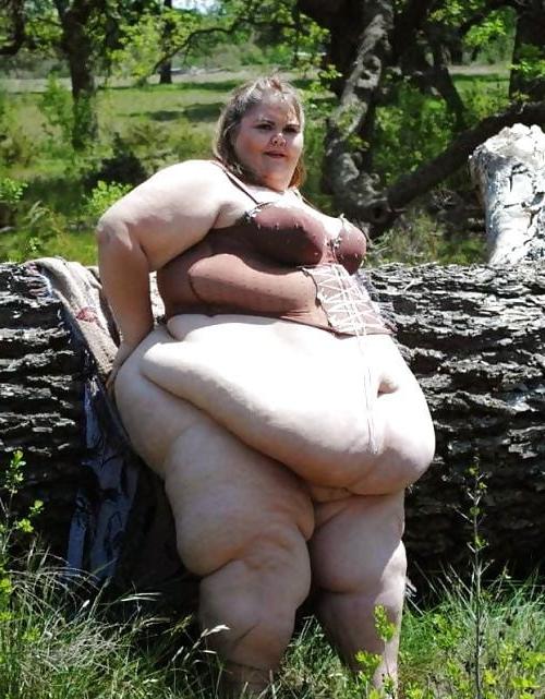 25P Belly To Knees 6