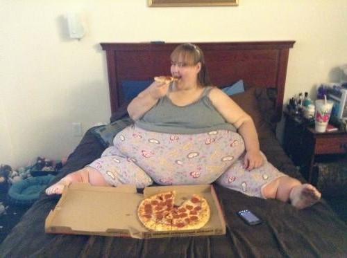 25P Belly To Knees 6