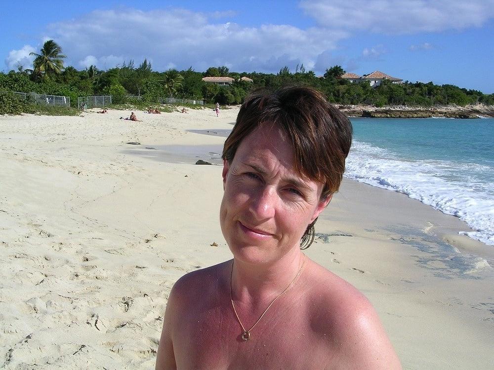 25P Amateur couple 11