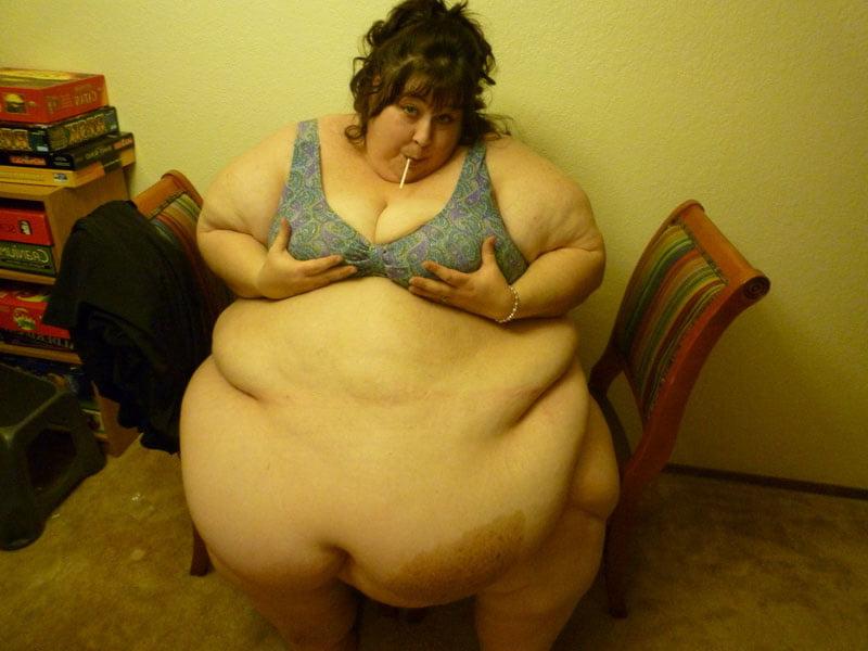 25P Belly To Knees 5