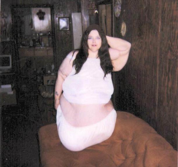 25P Belly To Knees 5