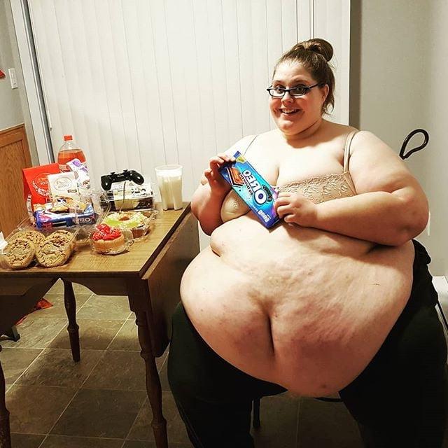 25P Belly To Knees 5