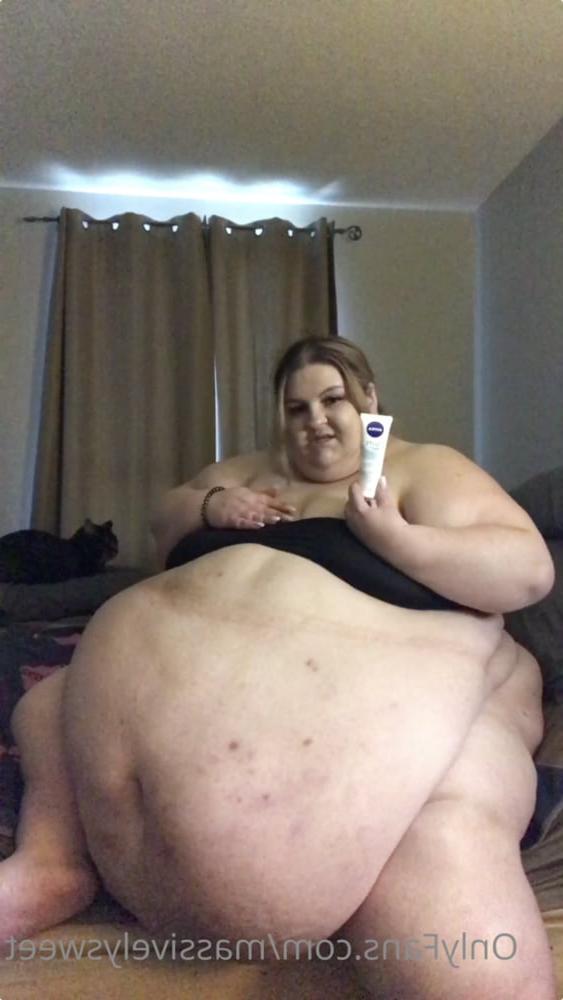 25P Belly To Knees 5