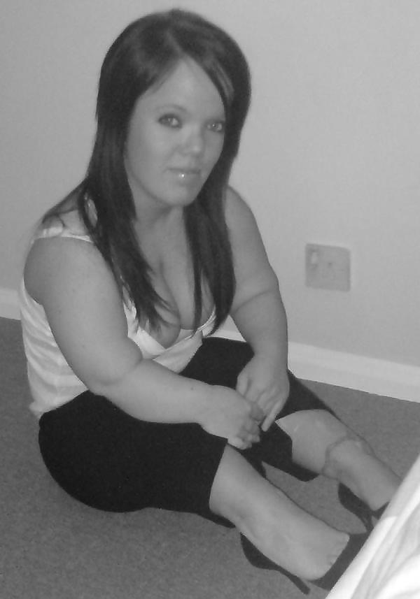 25P Hot Midgets 