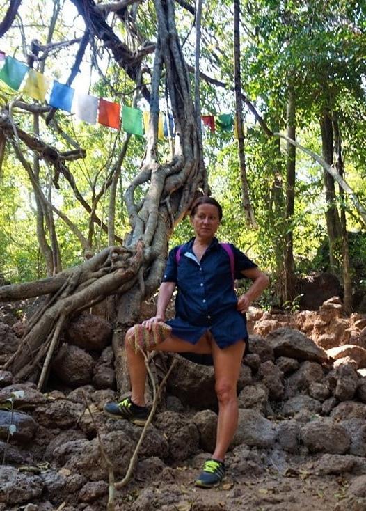 17P moms friend n i went hiking