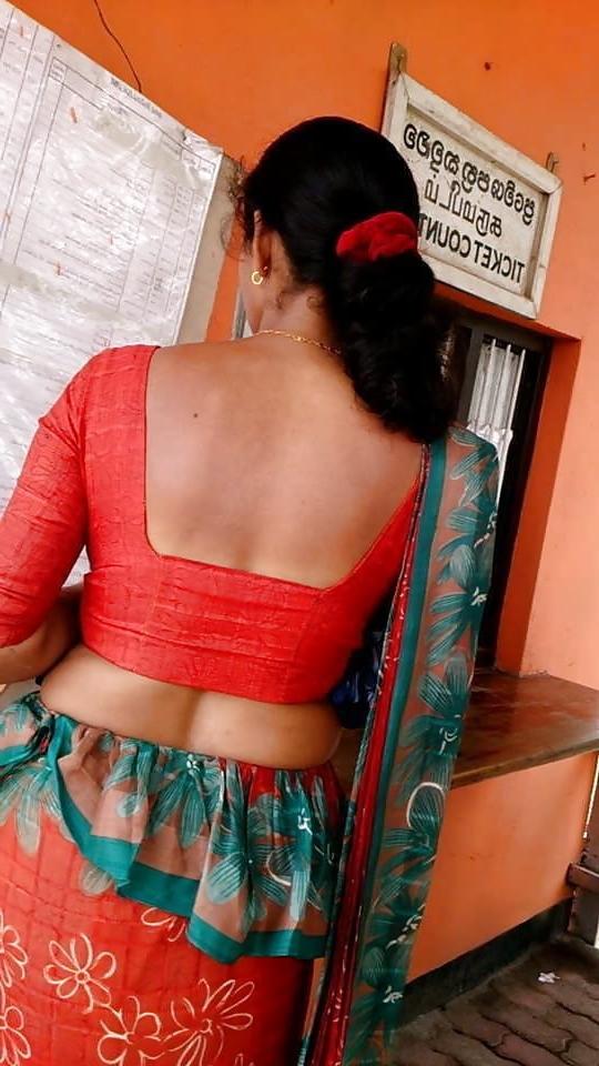 25P sri lankan office girl hide cam