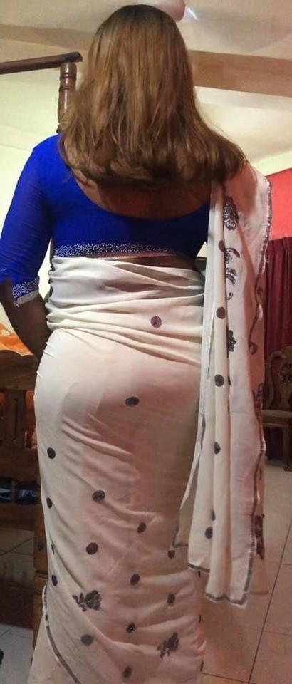 25P sri lankan office girl hide cam