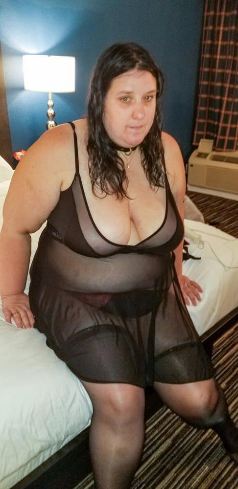 7P Photo of Renee from last Mondays 8-17 cam session...