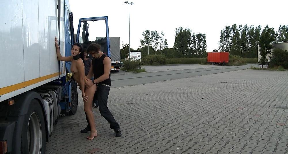 25P Hot girls, hooker, car and sex 7