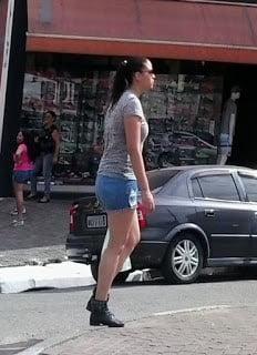 6P Gostosa de shorts