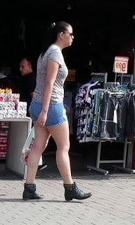 6P Gostosa de shorts