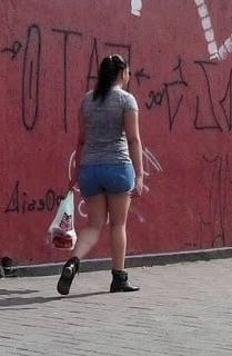 6P Gostosa de shorts