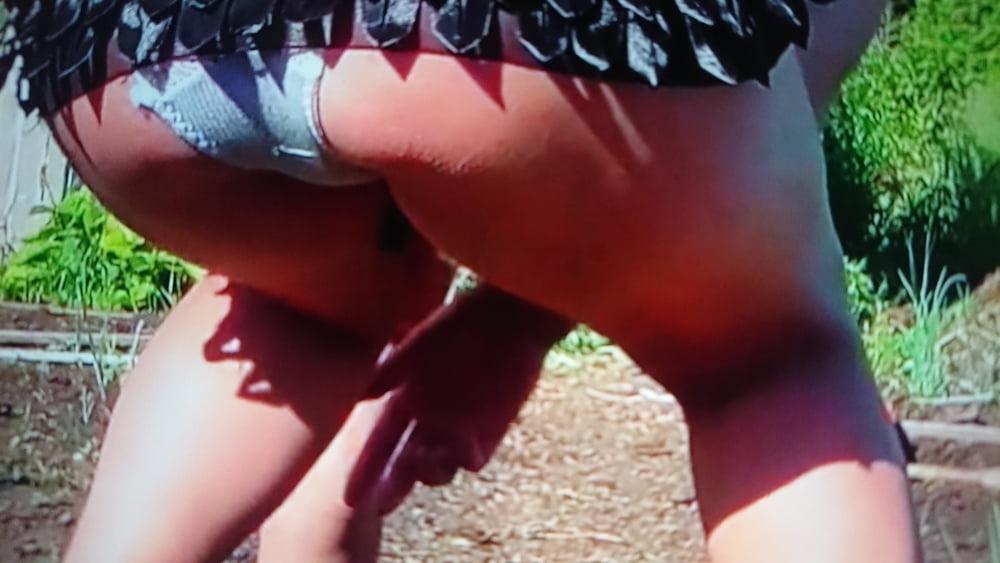 21P Housewife sexy Pantie upskirt