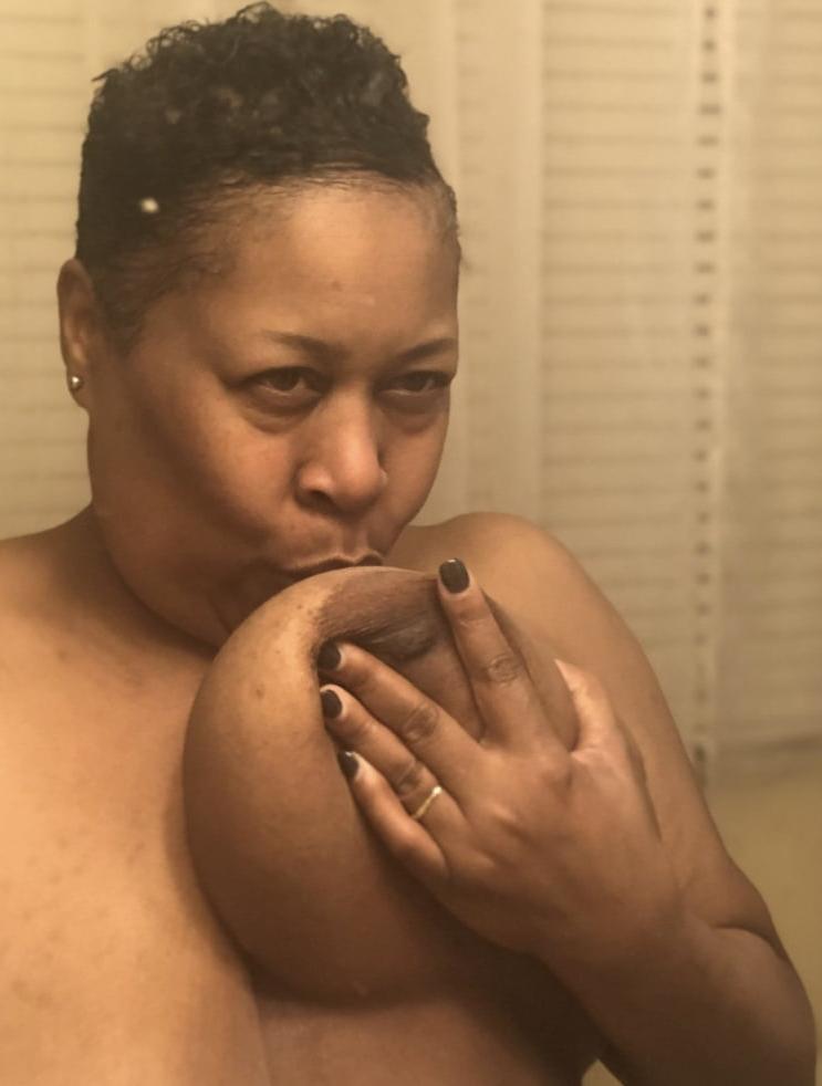 11P 50 year old granny brown sugar bettyboop