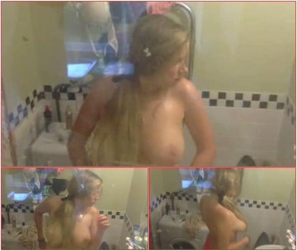25P Bilder von der Dusche mit versteckter Kamera